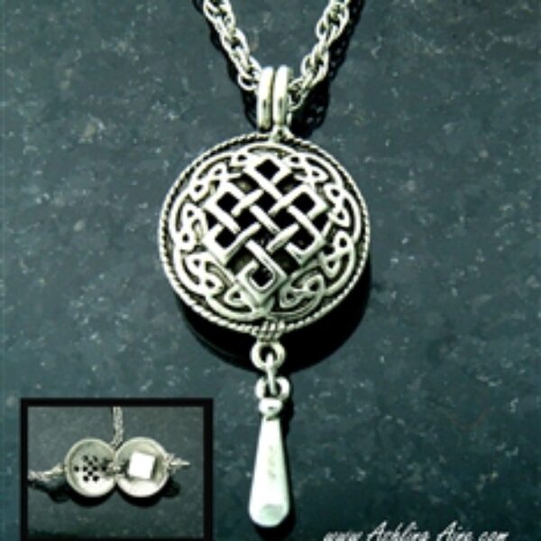 Pewter Celtic Knot Diffuser Necklace